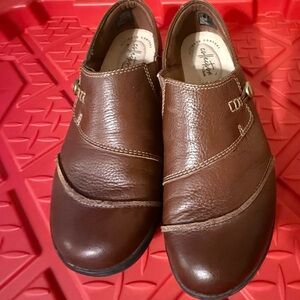 Clark’s Collection Women’s Rich Brown Slip-On Loafers